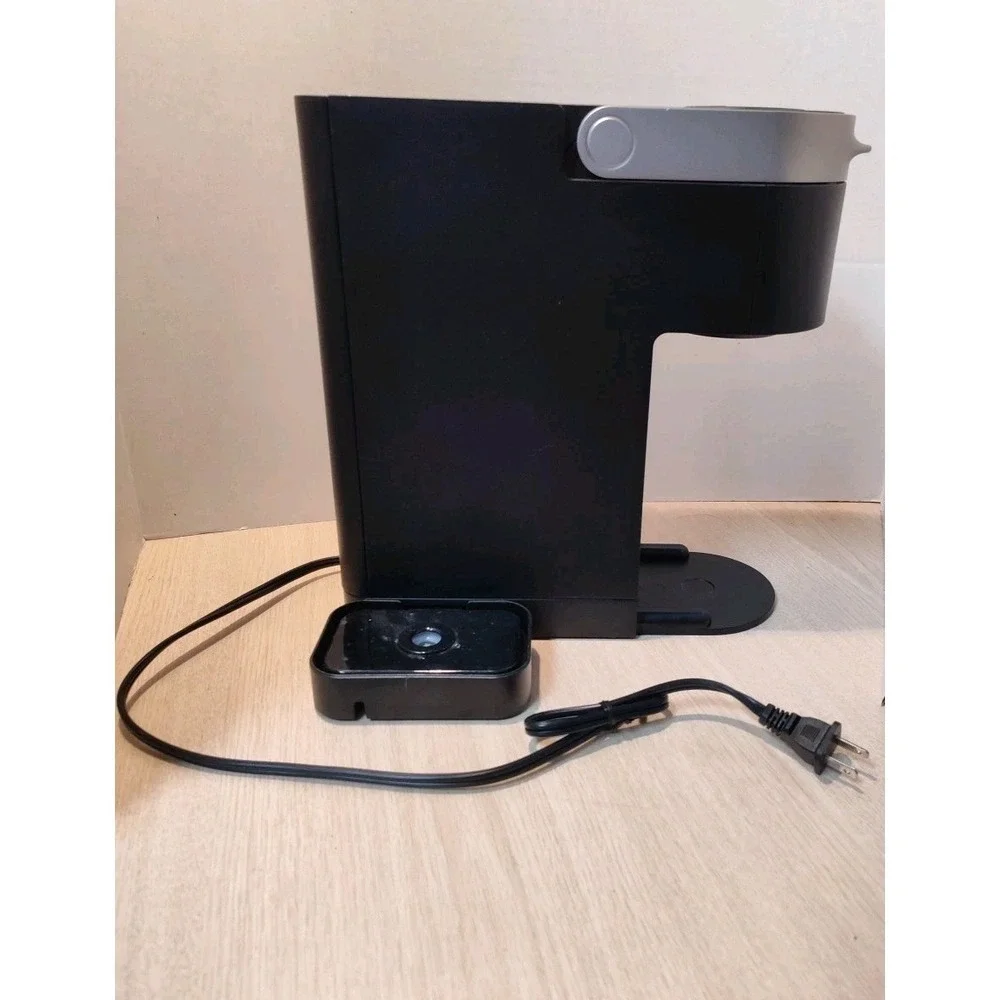 Keurig K-Supreme Single K-Cup Pod Coffee Machine Black K910 No Tank Untested